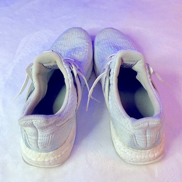 Adidas UltraBoost Parley 3.0 Limited Icy Blue - Picture 3 of 3